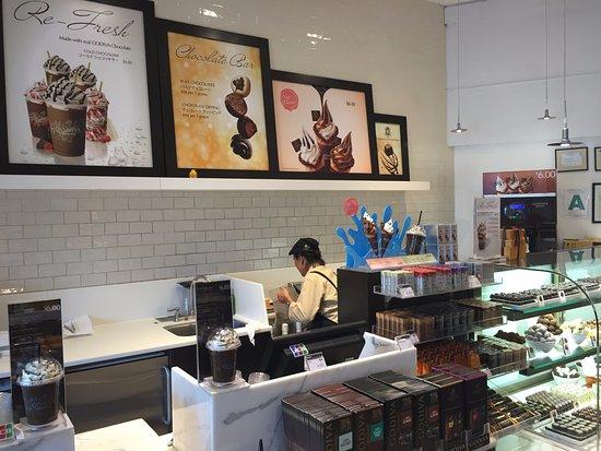 Godiva Chocolatier Cafe